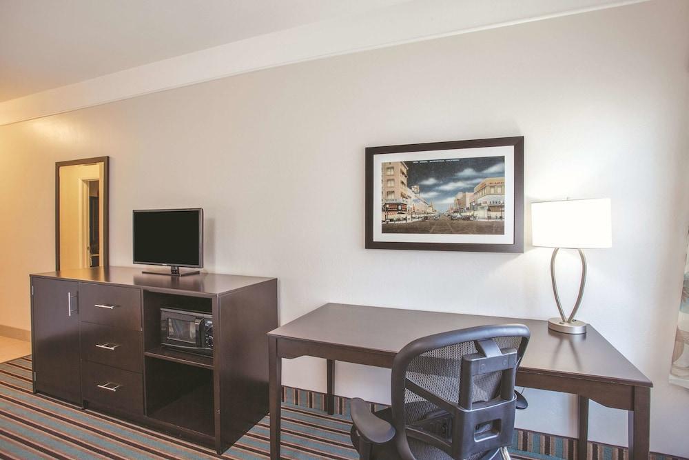 La Quinta By Wyndham Bakersfield North Ξενοδοχείο Εξωτερικό φωτογραφία