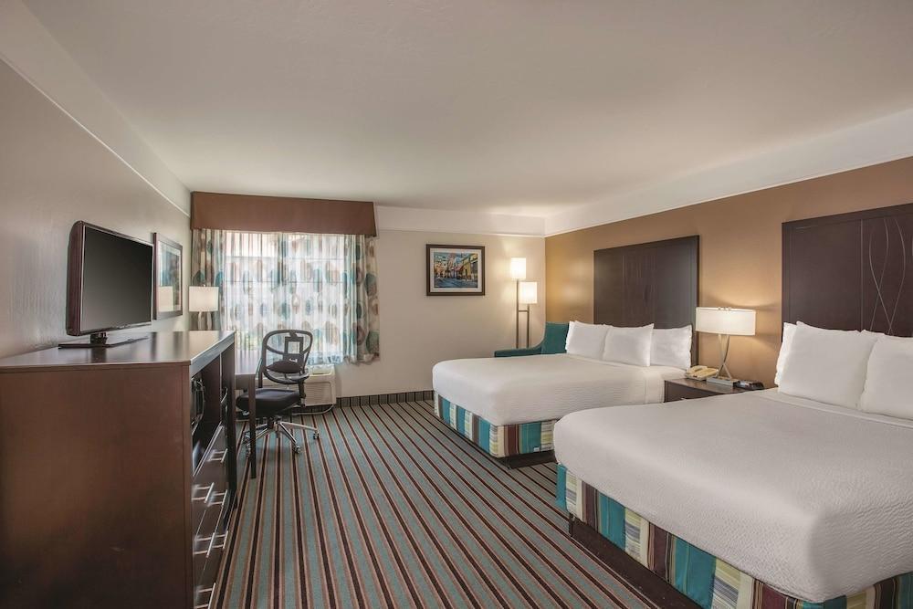 La Quinta By Wyndham Bakersfield North Ξενοδοχείο Εξωτερικό φωτογραφία