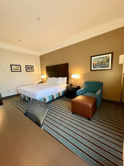La Quinta By Wyndham Bakersfield North Ξενοδοχείο Εξωτερικό φωτογραφία