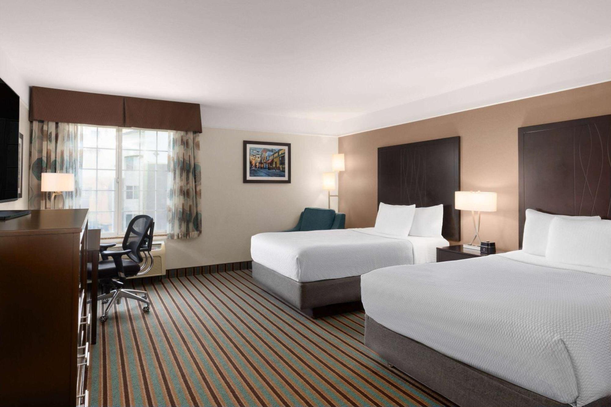 La Quinta By Wyndham Bakersfield North Ξενοδοχείο Εξωτερικό φωτογραφία